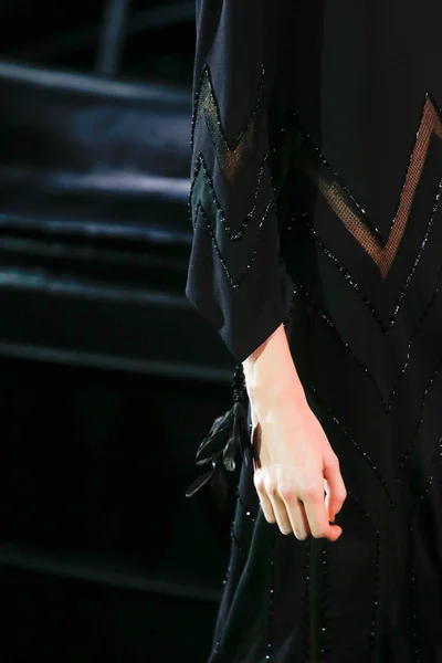 Look 33